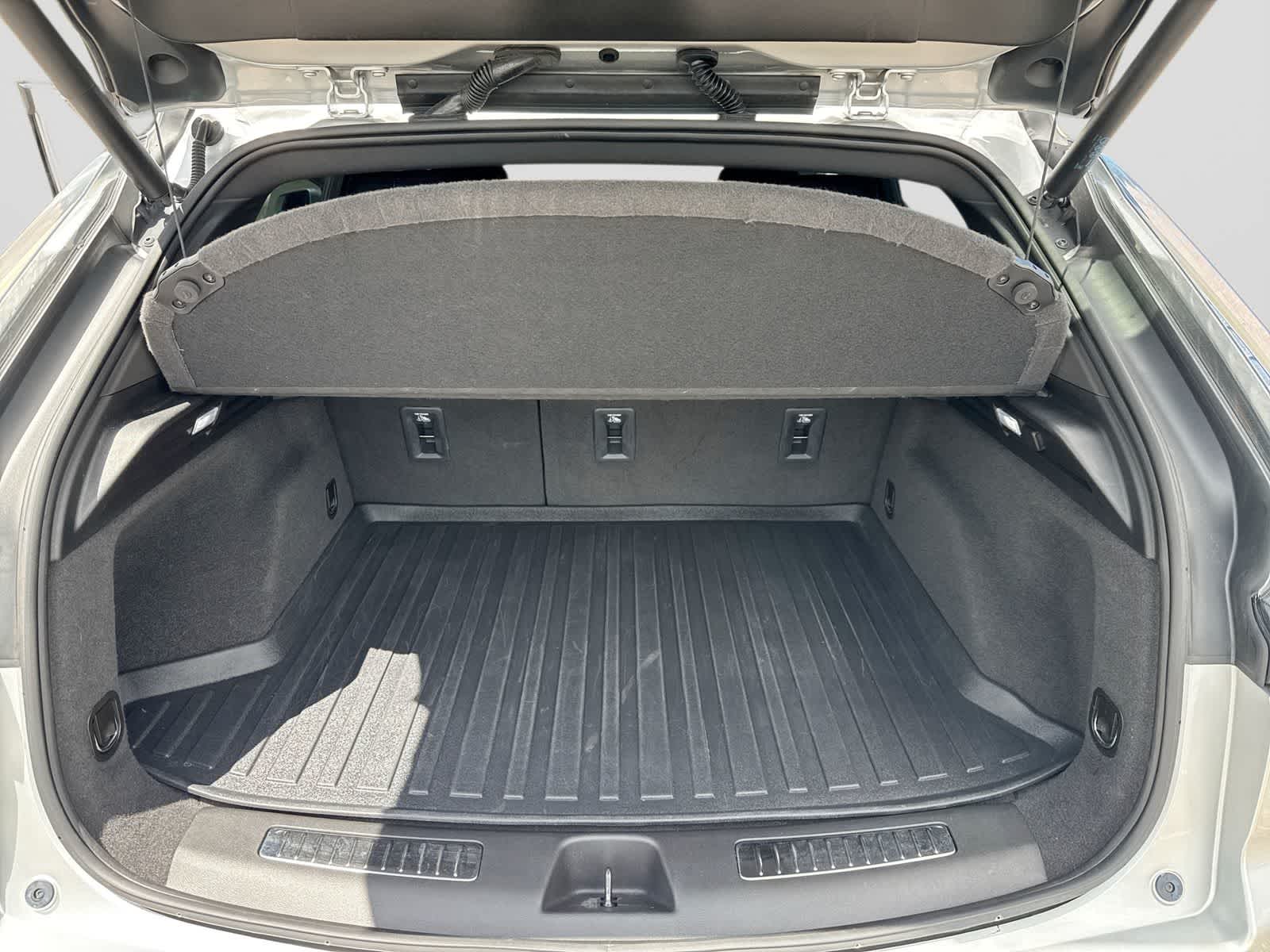 Cadillac XT4 FWD Sport 2021
