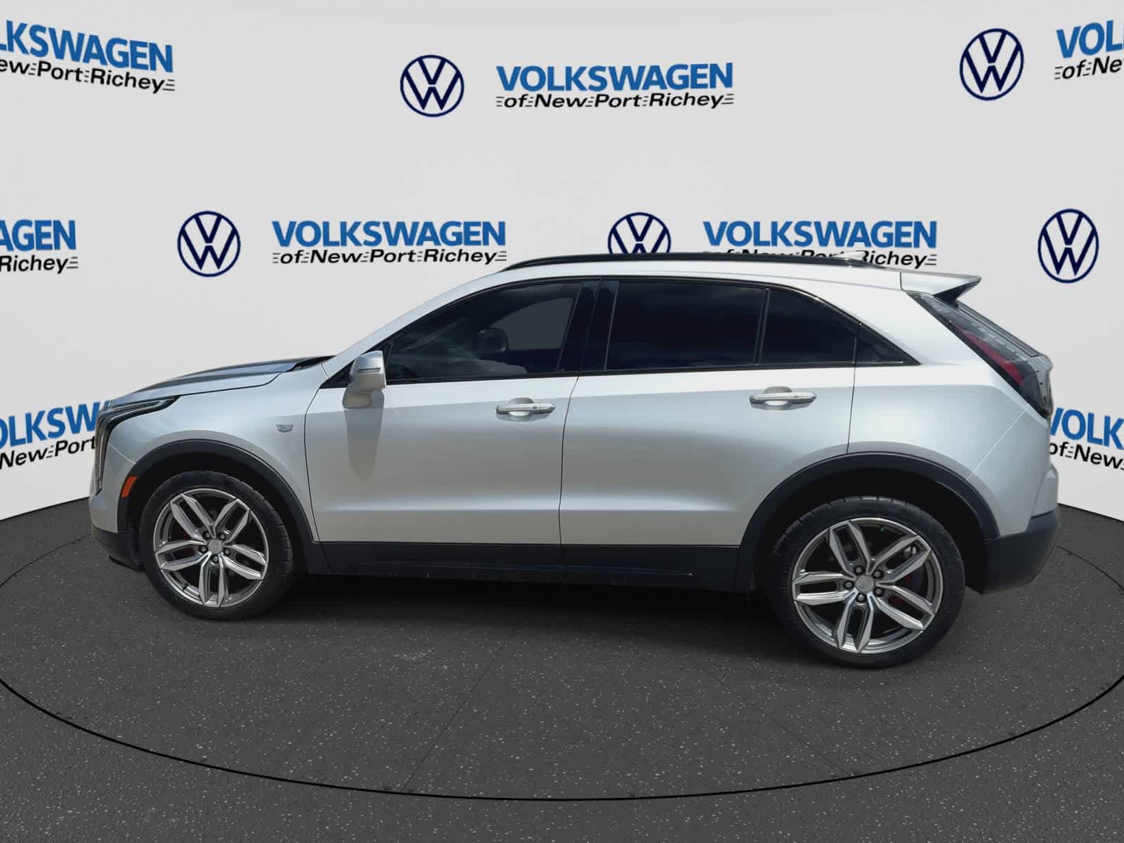 Cadillac XT4 FWD Sport 2021