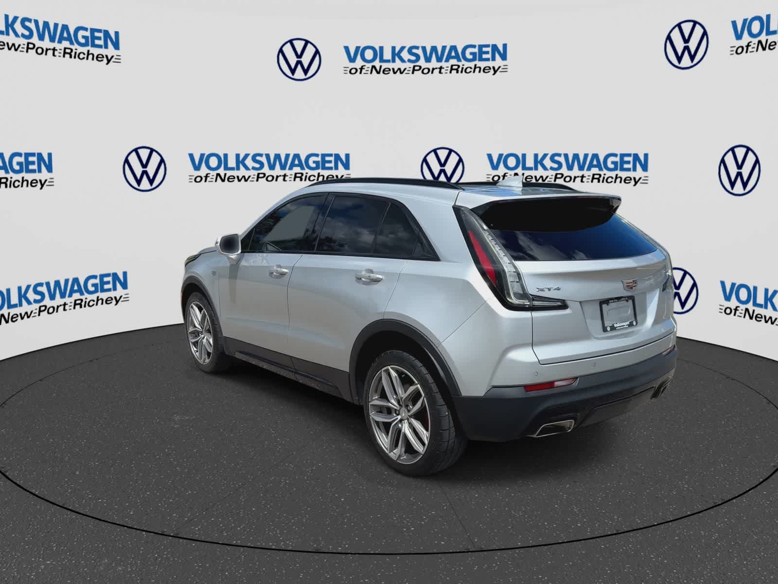 Cadillac XT4 FWD Sport 2021