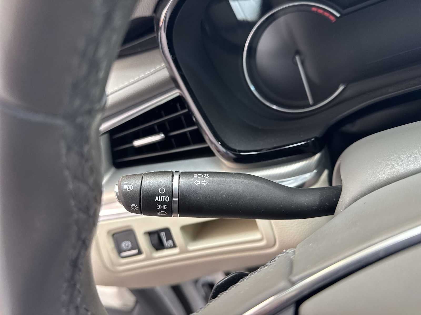 Cadillac XT5 FWD Premium Luxury 2021