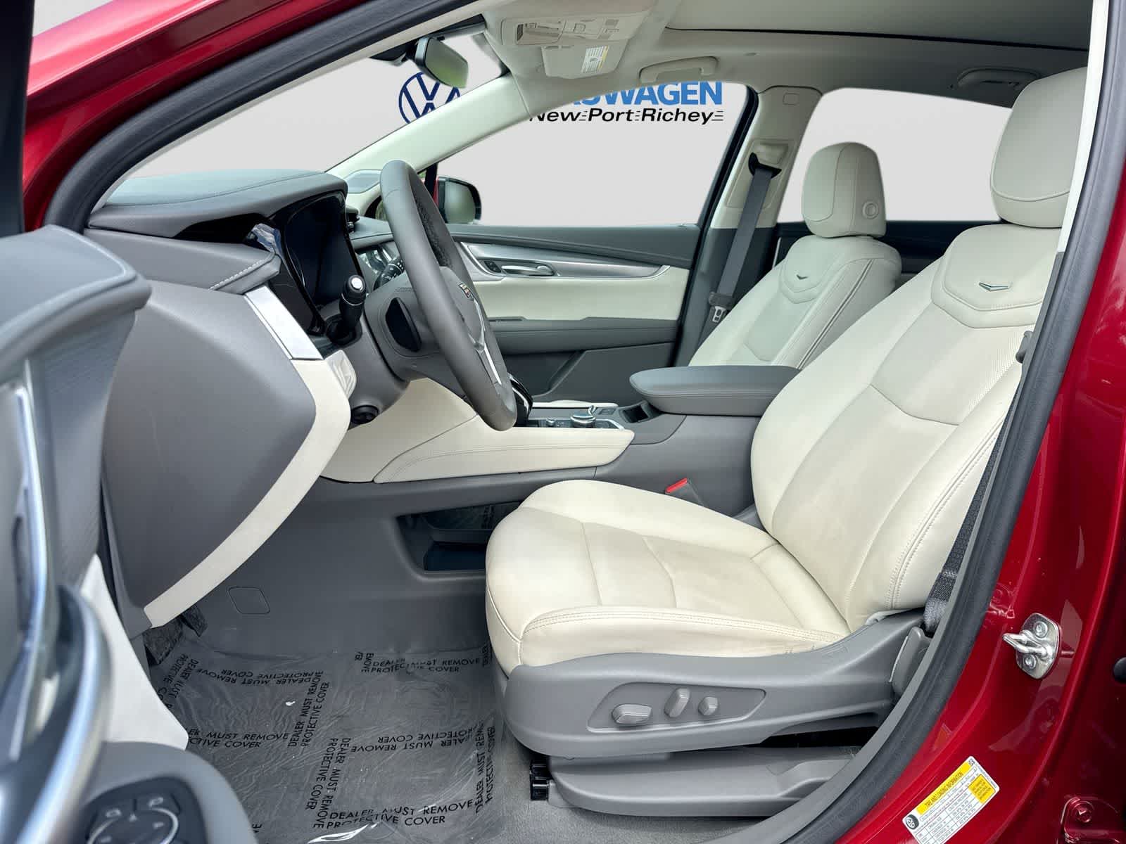 Cadillac XT5 AWD Premium Luxury 2025