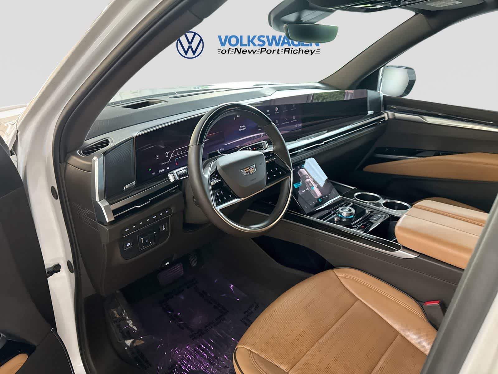 Cadillac Escalade 4WD Premium Luxury 2025