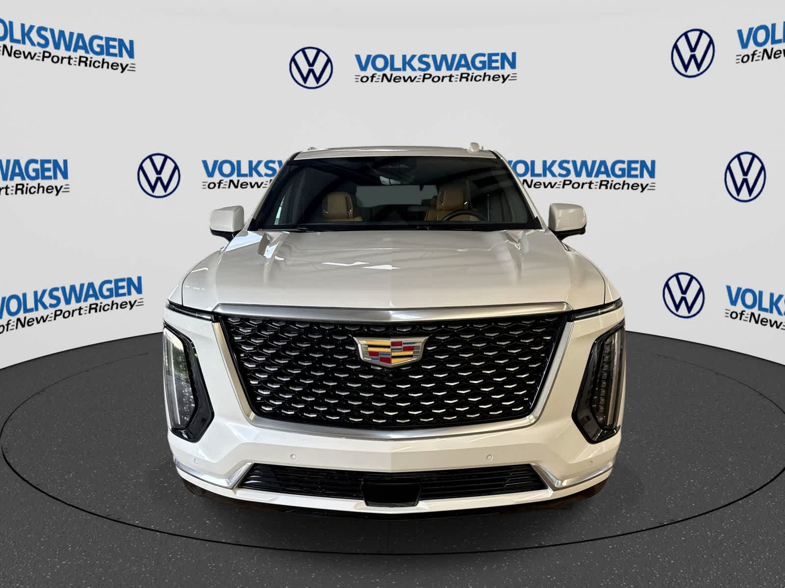 Cadillac Escalade 4WD Premium Luxury 2025