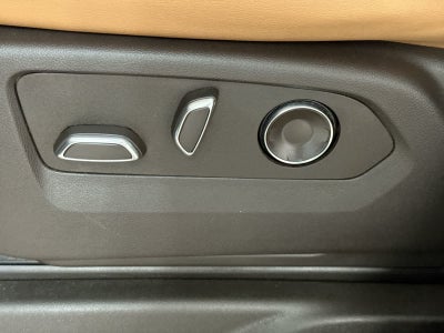 Cadillac Escalade 4WD Premium Luxury 2025