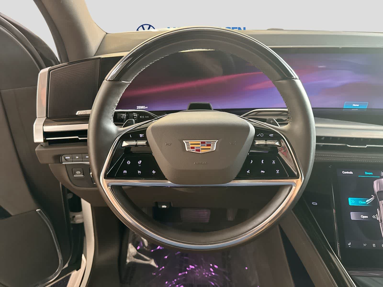 Cadillac Escalade 4WD Premium Luxury 2025