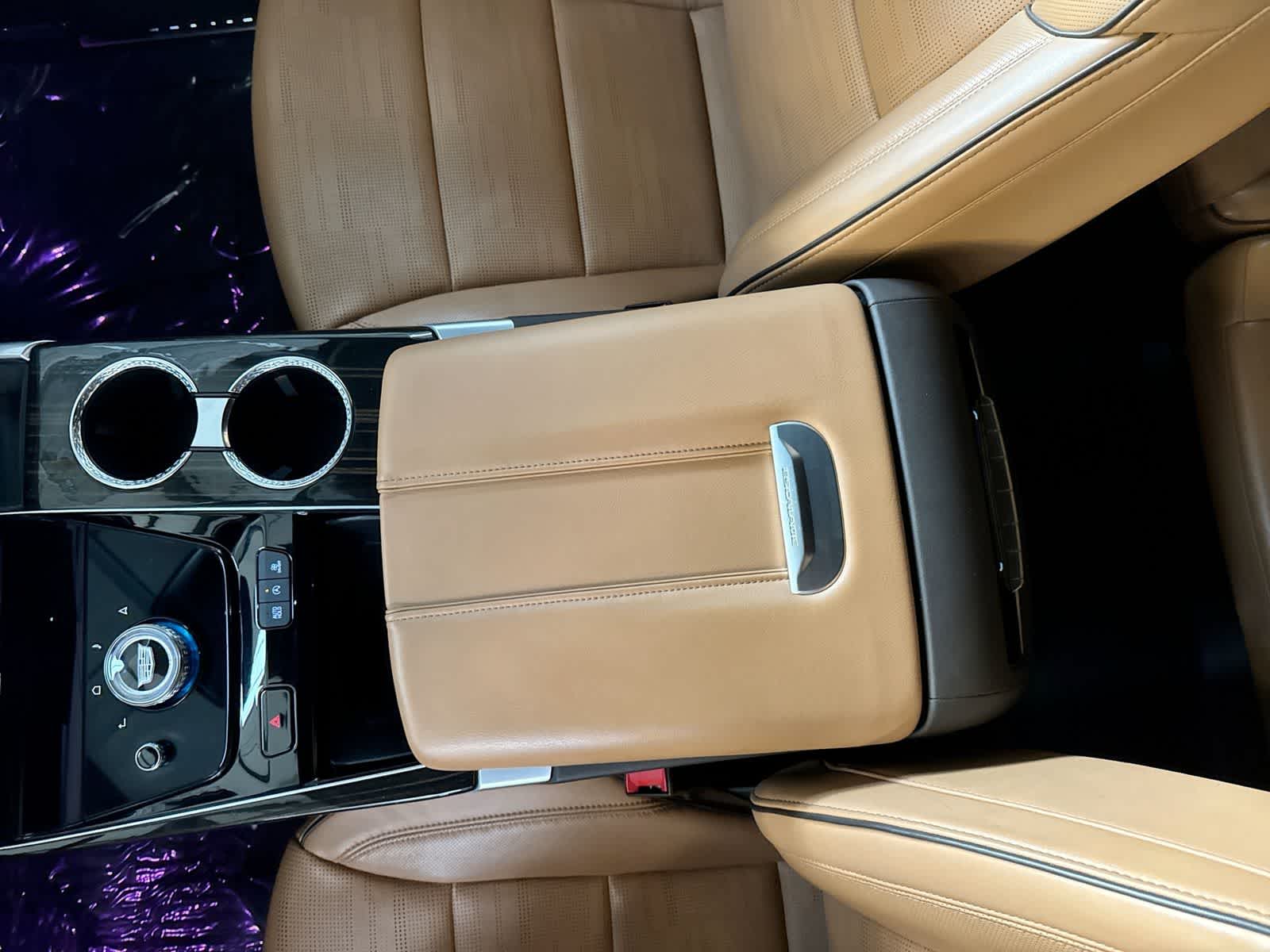 Cadillac Escalade 4WD Premium Luxury 2025