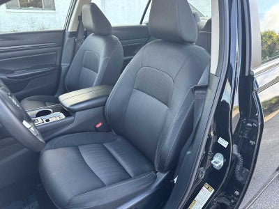 Nissan Altima 2.5 SV 2024