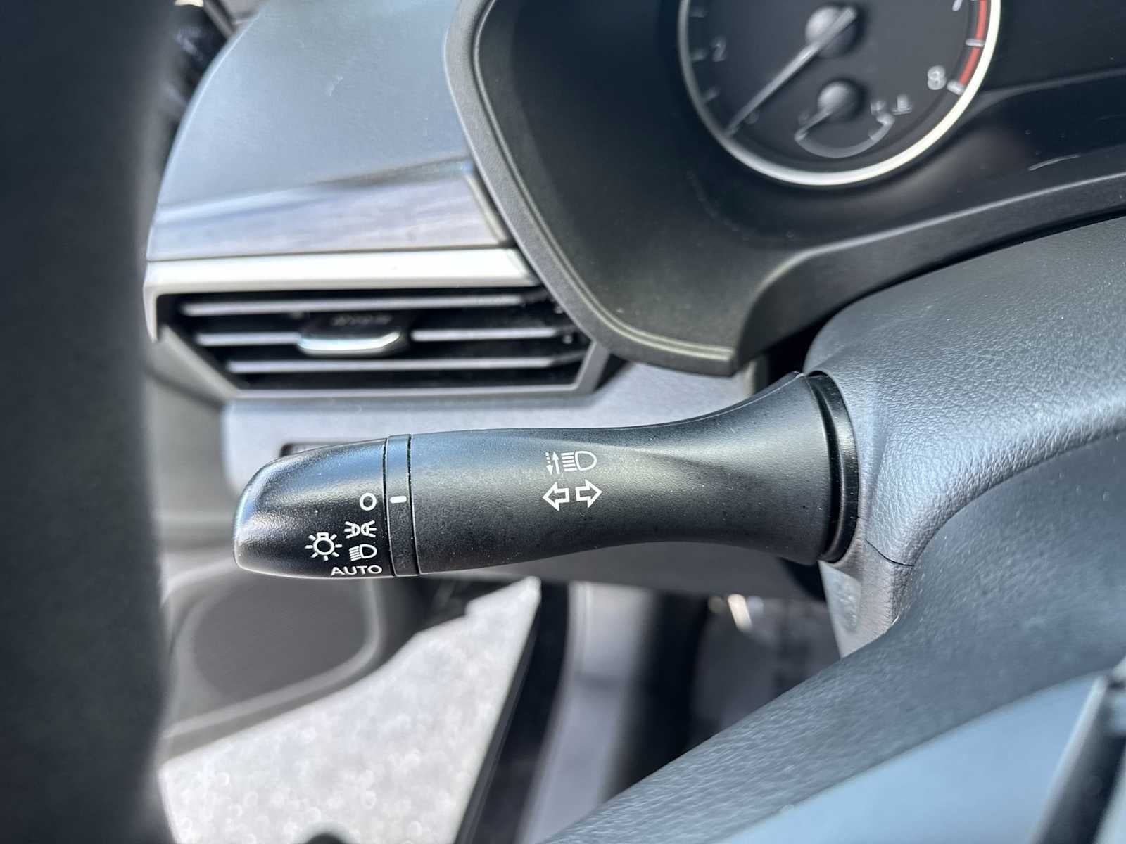 Nissan Altima 2.5 SV 2024