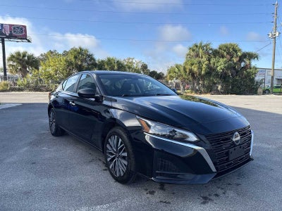 Nissan Altima 2.5 SV 2024