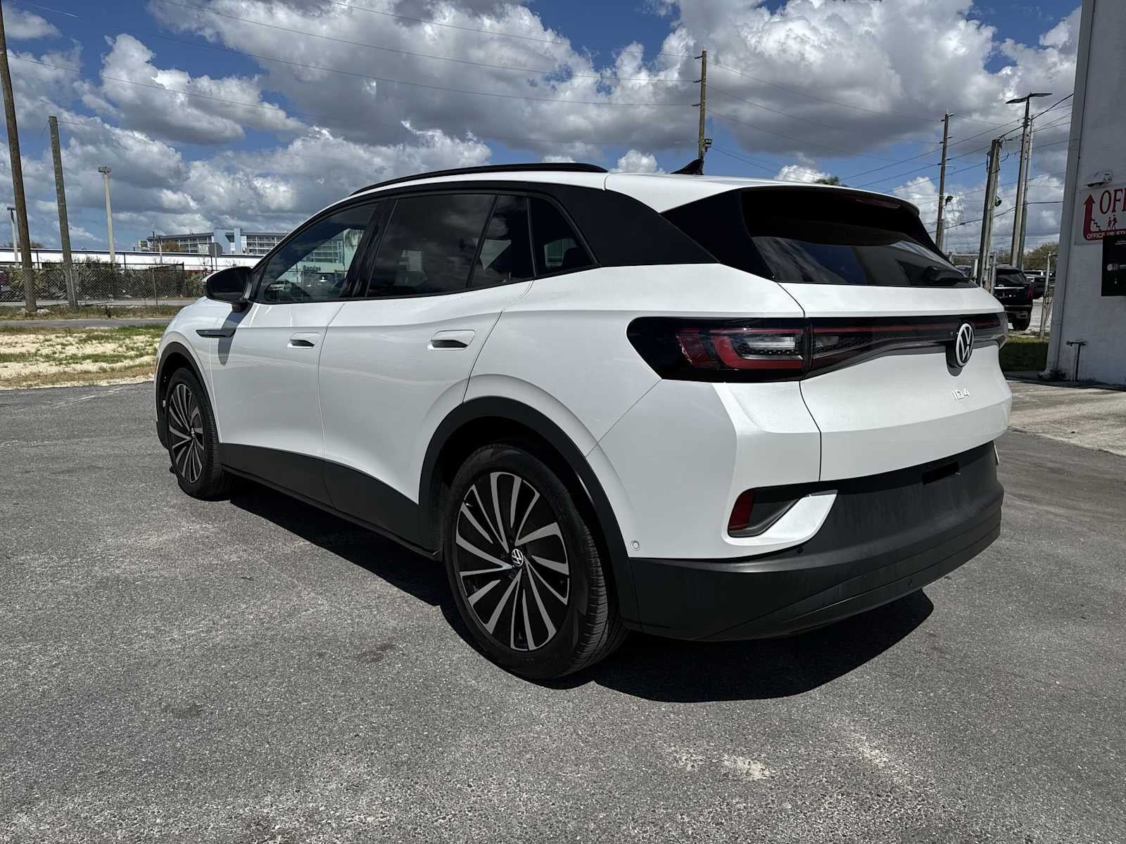 Volkswagen ID.4 S 2024