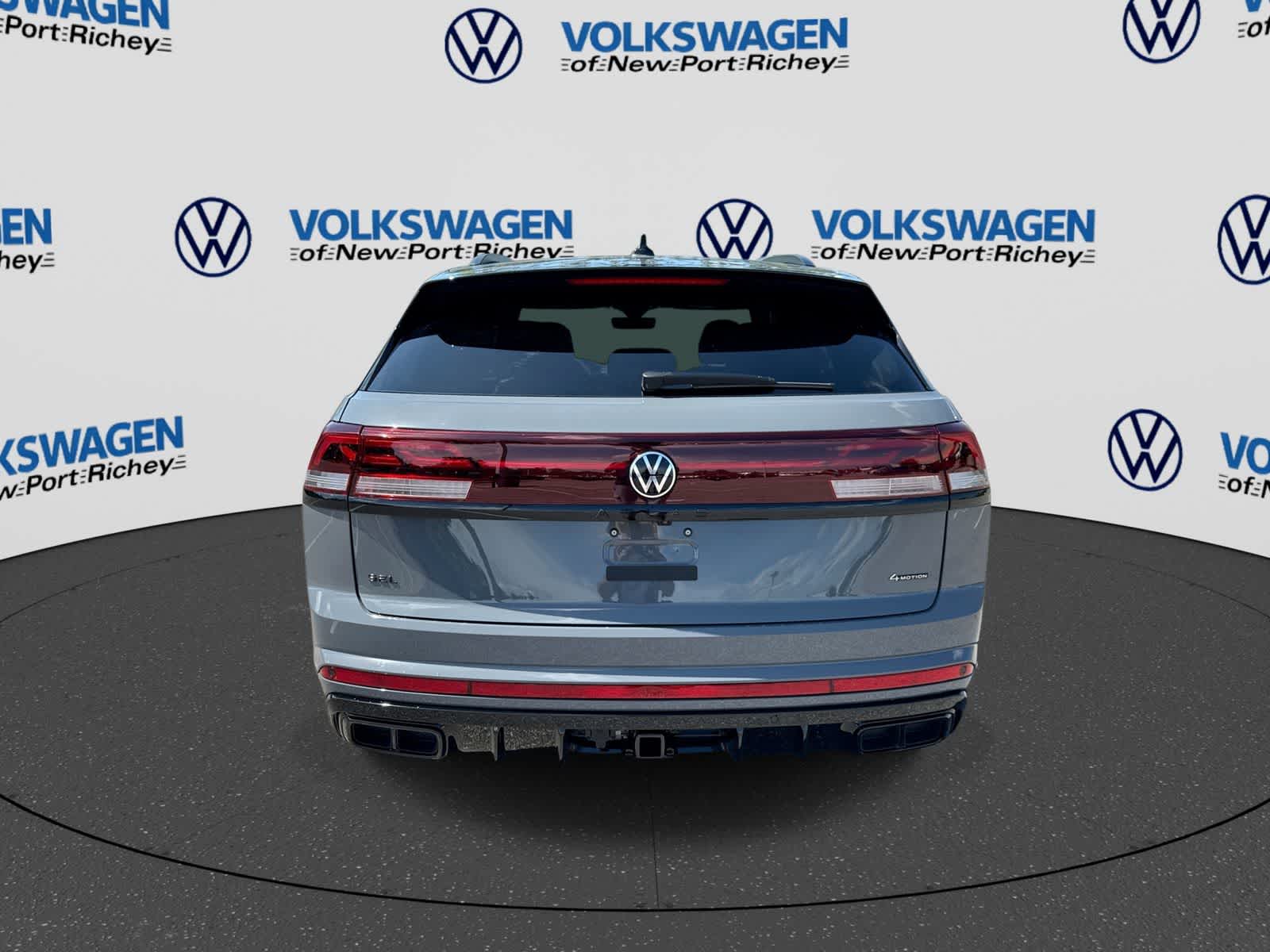 2026 Volkswagen Atlas Cross Sport 2.0T SEL R-Line Negro