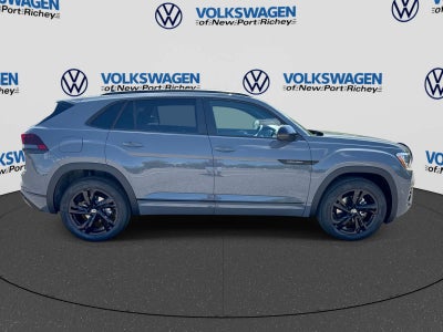 2026 Volkswagen Atlas Cross Sport 2.0T SEL R-Line Negro