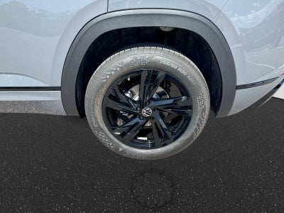 2026 Volkswagen Atlas Cross Sport 2.0T SEL R-Line Negro