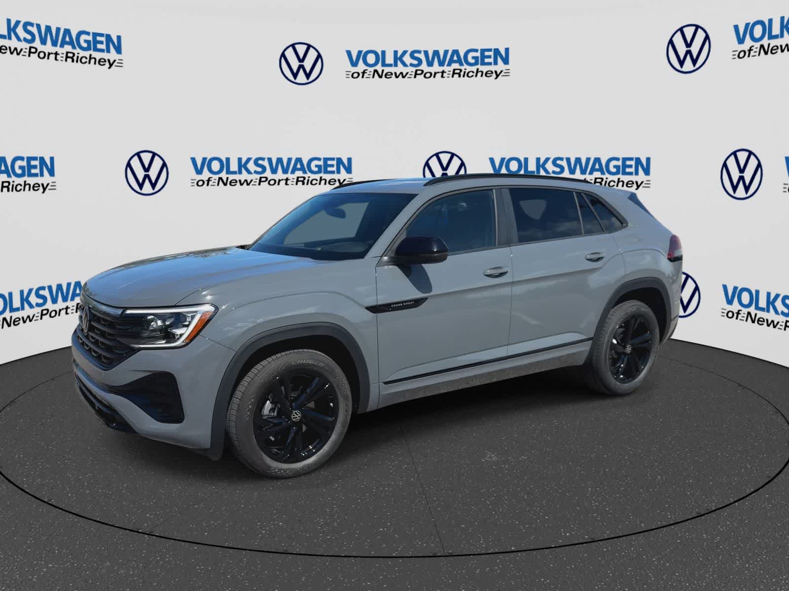 2026 Volkswagen Atlas Cross Sport 2.0T SEL R-Line Negro