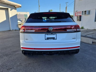 2026 Volkswagen Atlas Cross Sport 2.0T SEL R-Line Negro