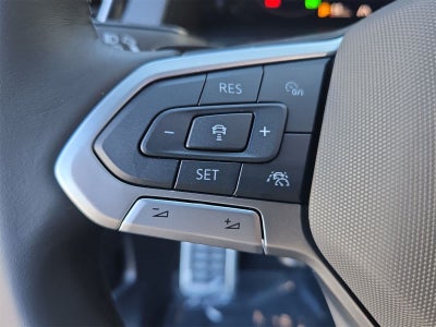 2026 Volkswagen Atlas Cross Sport 2.0T SEL R-Line Negro