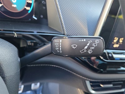 2026 Volkswagen Atlas Cross Sport 2.0T SEL R-Line Negro