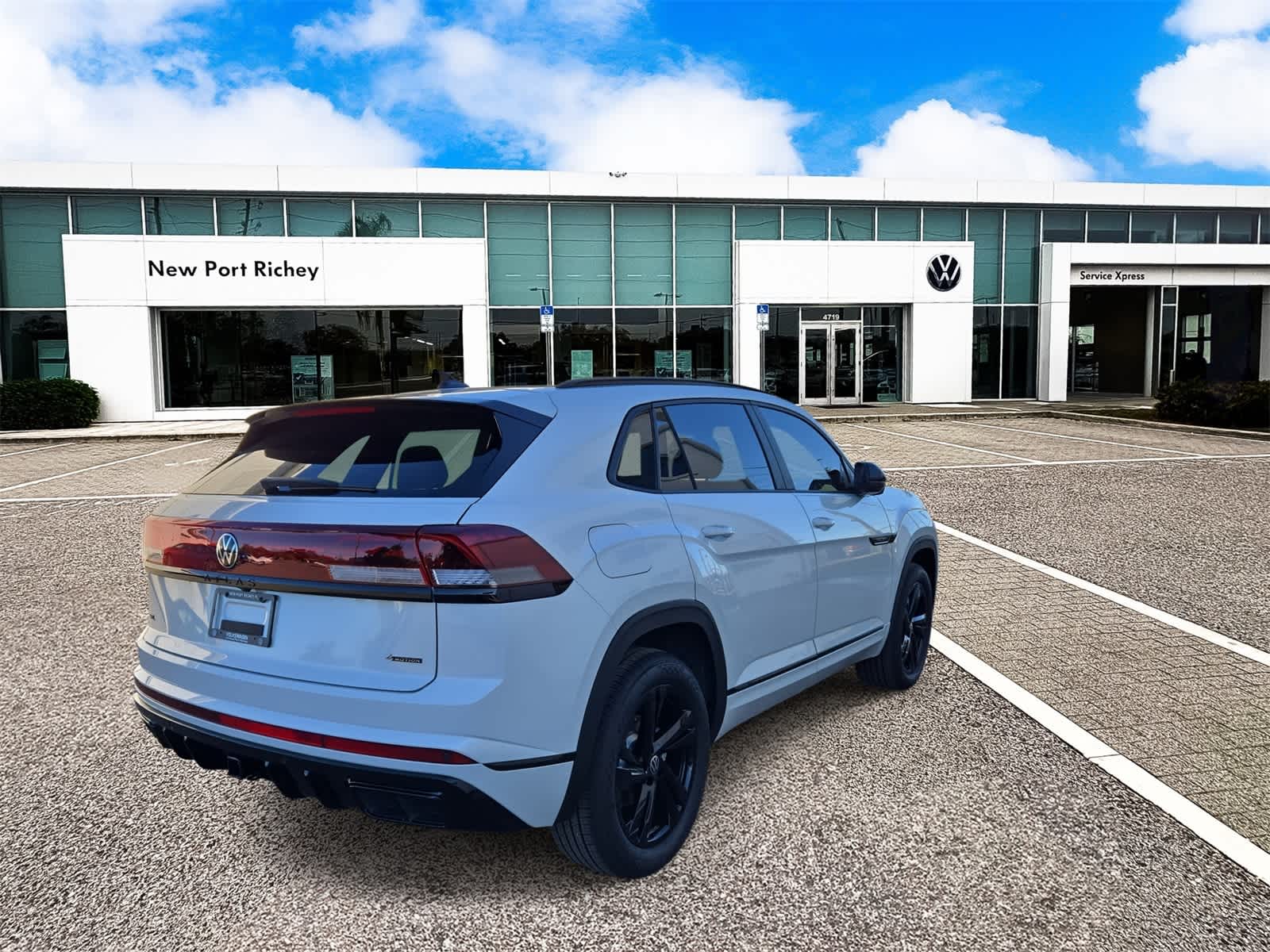 2026 Volkswagen Atlas Cross Sport 2.0T SEL R-Line Negro