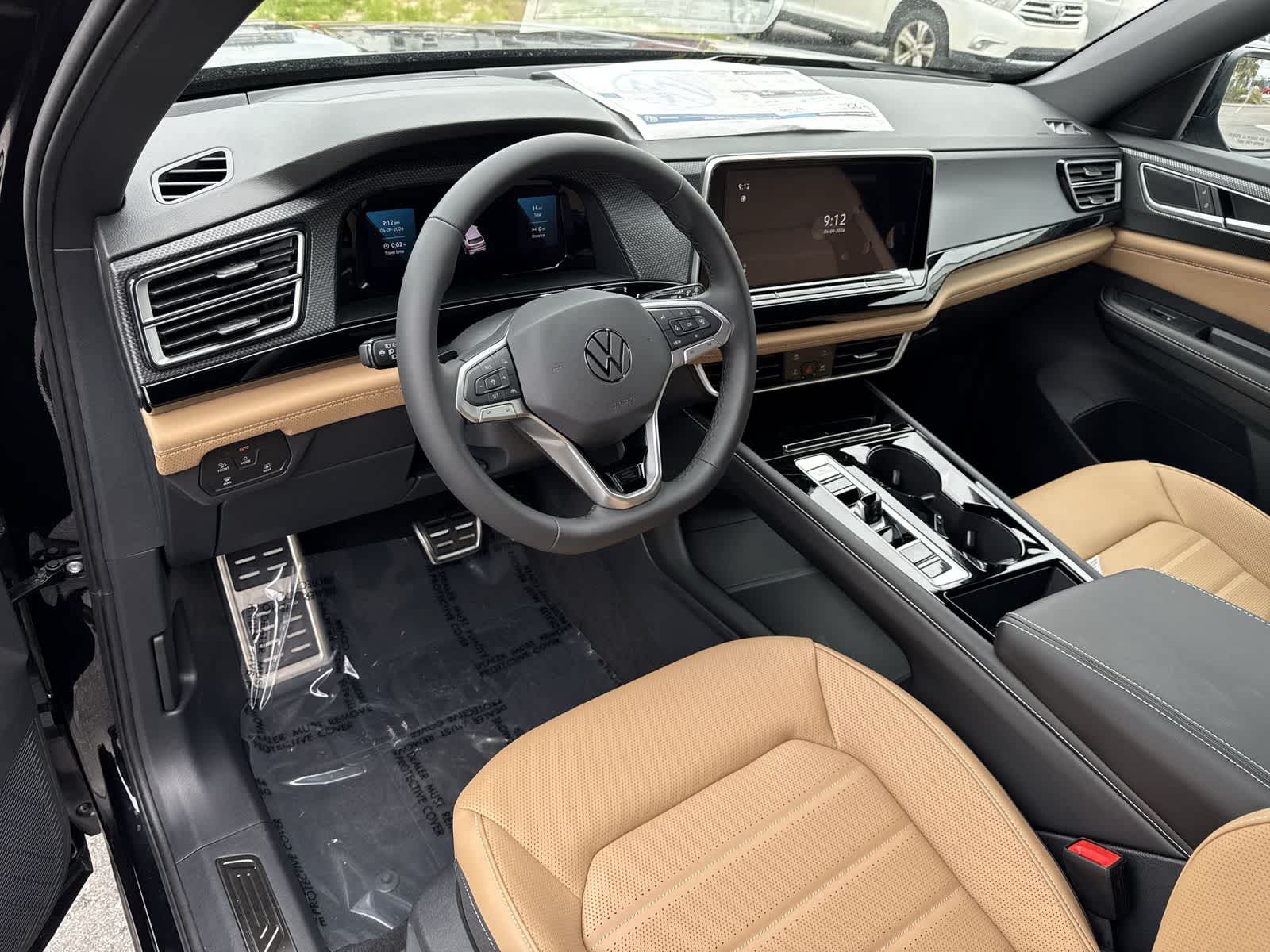 2026 Volkswagen Atlas Cross Sport 2.0T SEL R-Line Negro