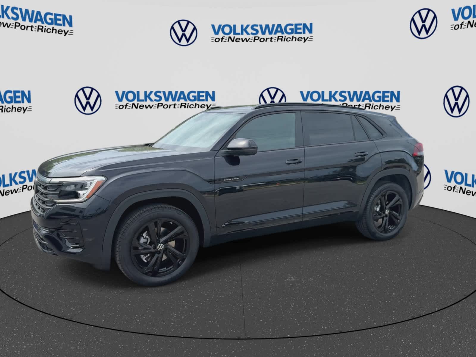 Volkswagen Atlas Cross Sport SEL R-Line Black 2026
