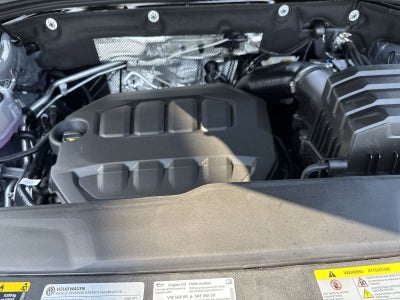 2026 Volkswagen Atlas Cross Sport 2.0T SEL R-Line Negro