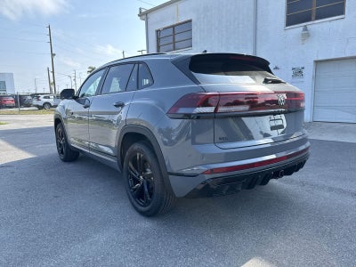 2026 Volkswagen Atlas Cross Sport 2.0T SEL R-Line Negro