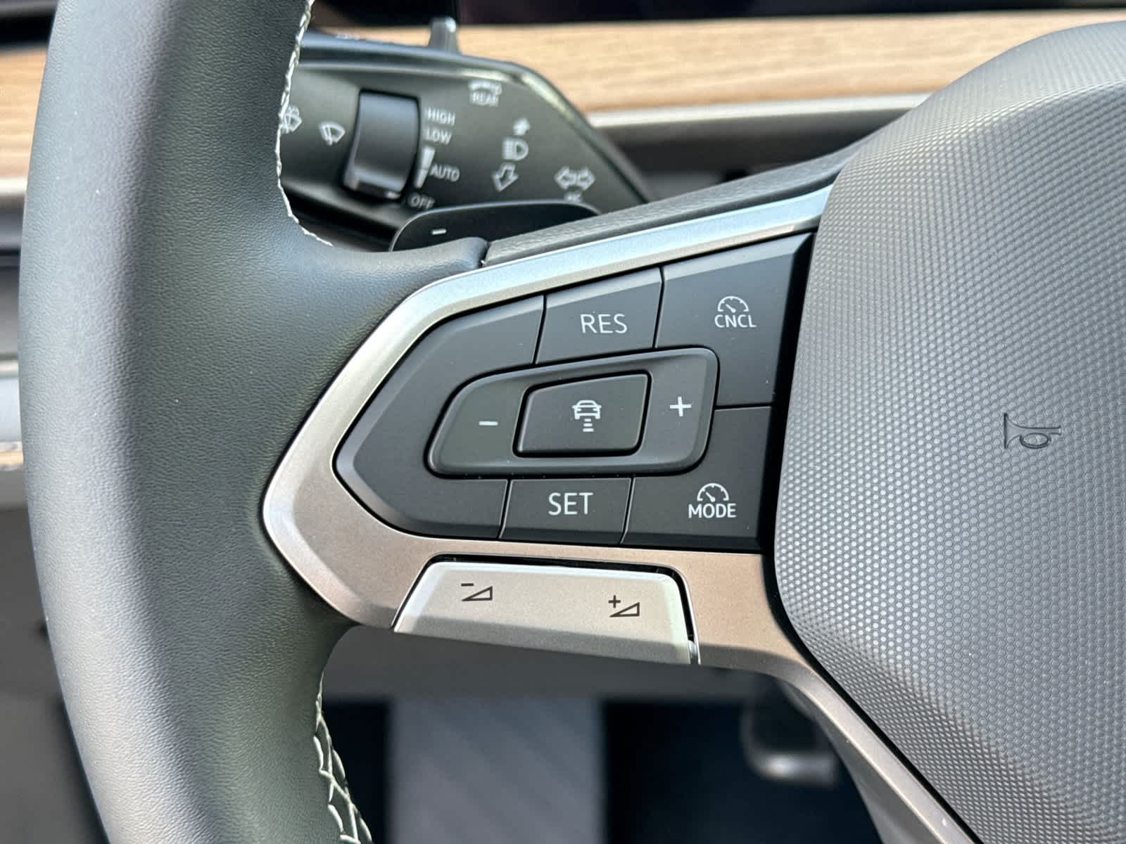 Volkswagen Atlas SE 2027