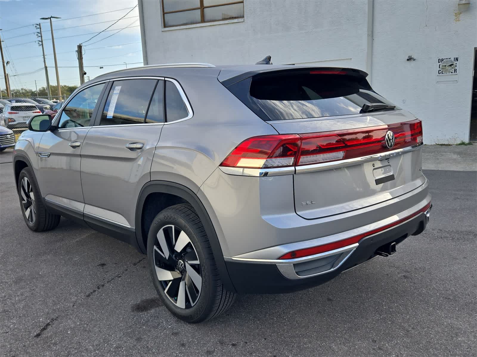 2026 Volkswagen Atlas Cross Sport 2.0T SEL