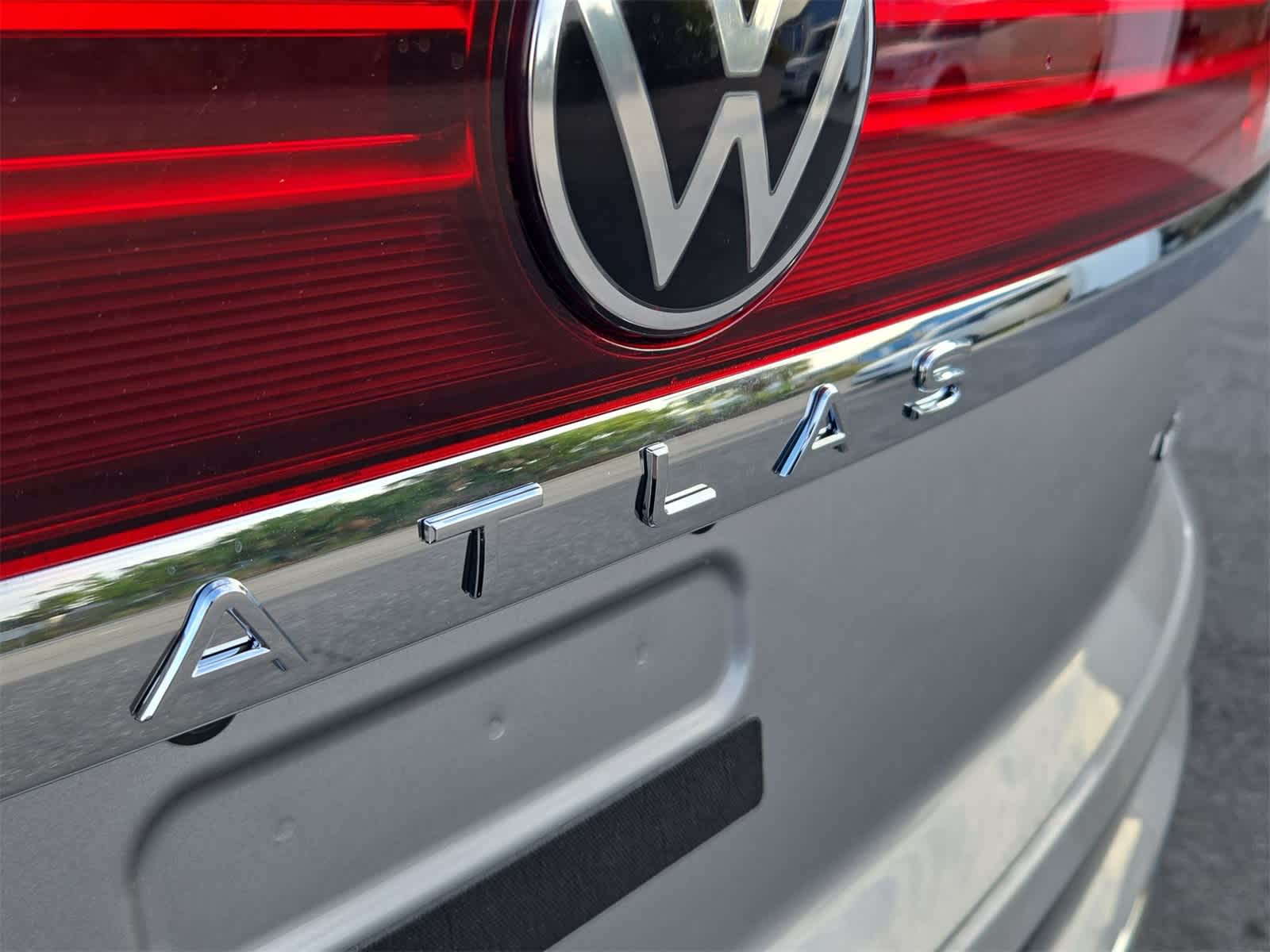 2026 Volkswagen Atlas Cross Sport 2.0T SEL