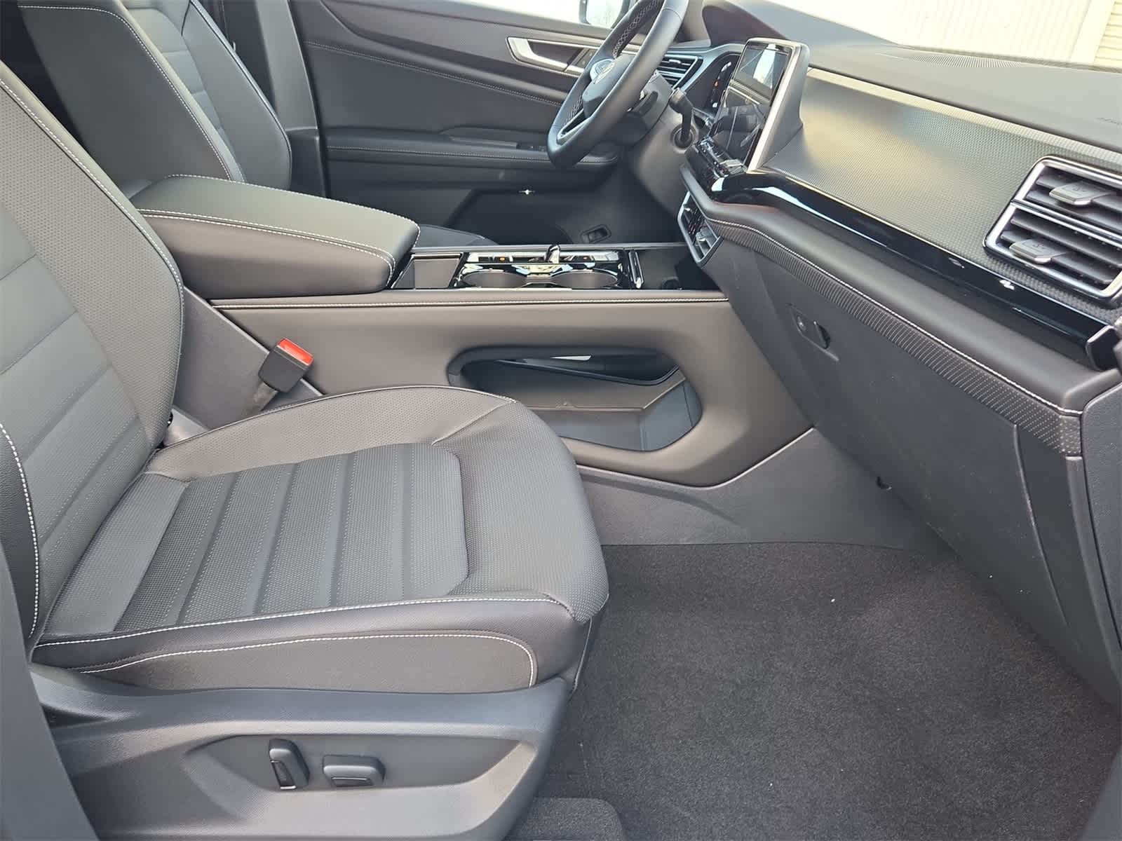 2026 Volkswagen Atlas Cross Sport 2.0T SEL