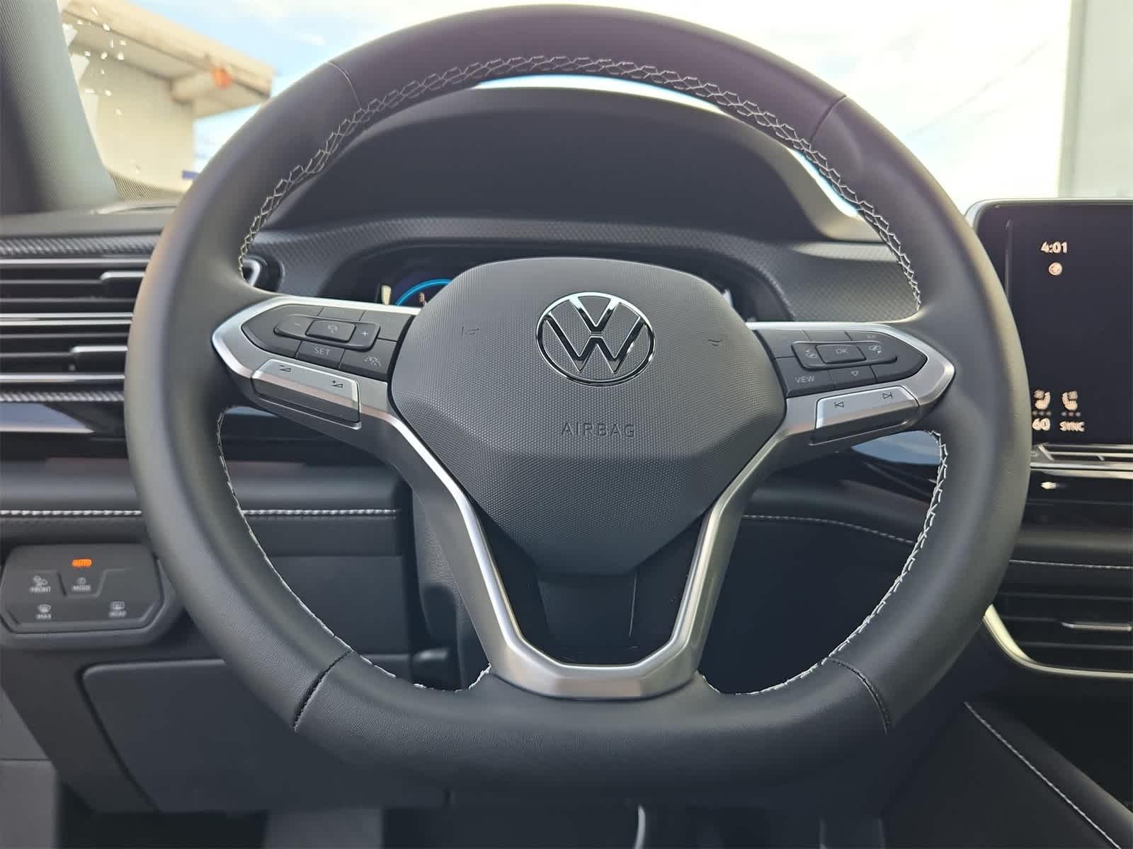 2026 Volkswagen Atlas Cross Sport 2.0T SEL