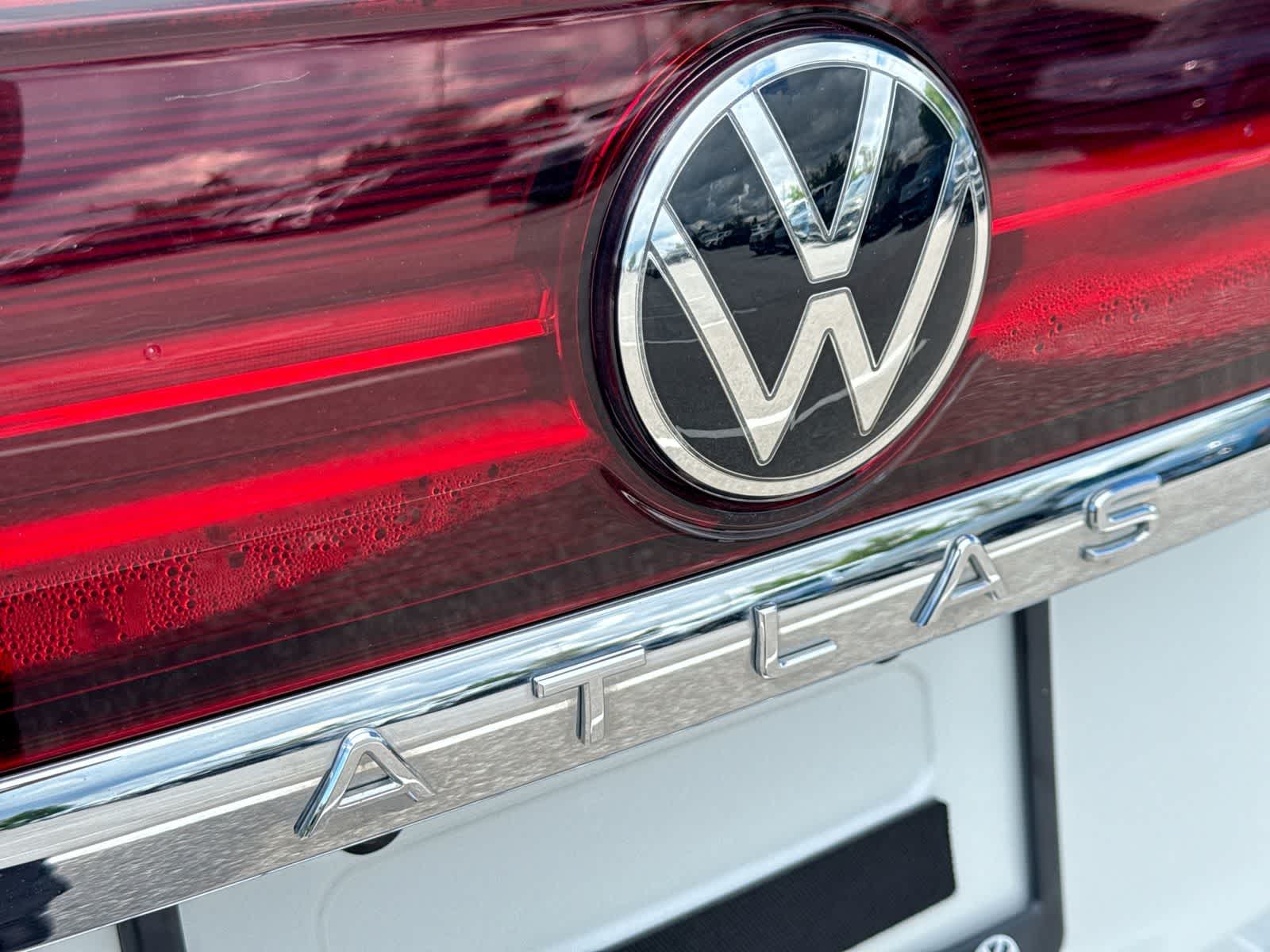 2024 Volkswagen Atlas 2.0T SEL