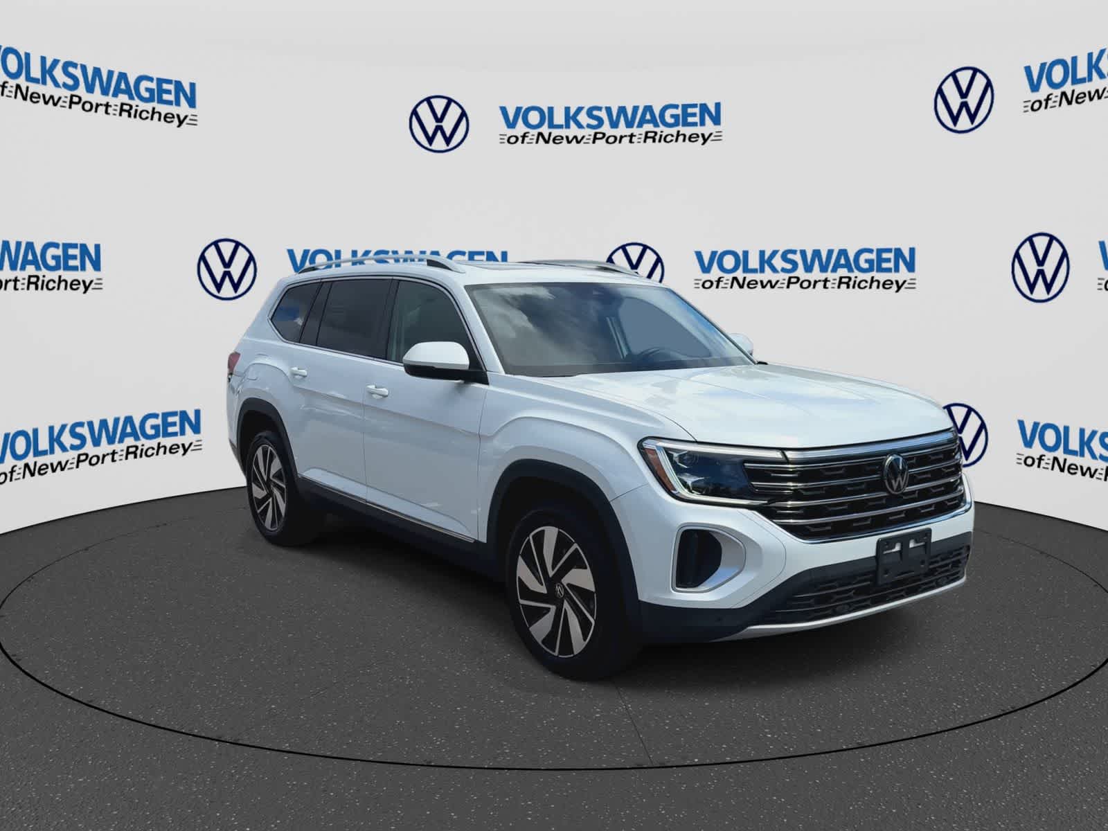 2024 Volkswagen Atlas 2.0T SEL