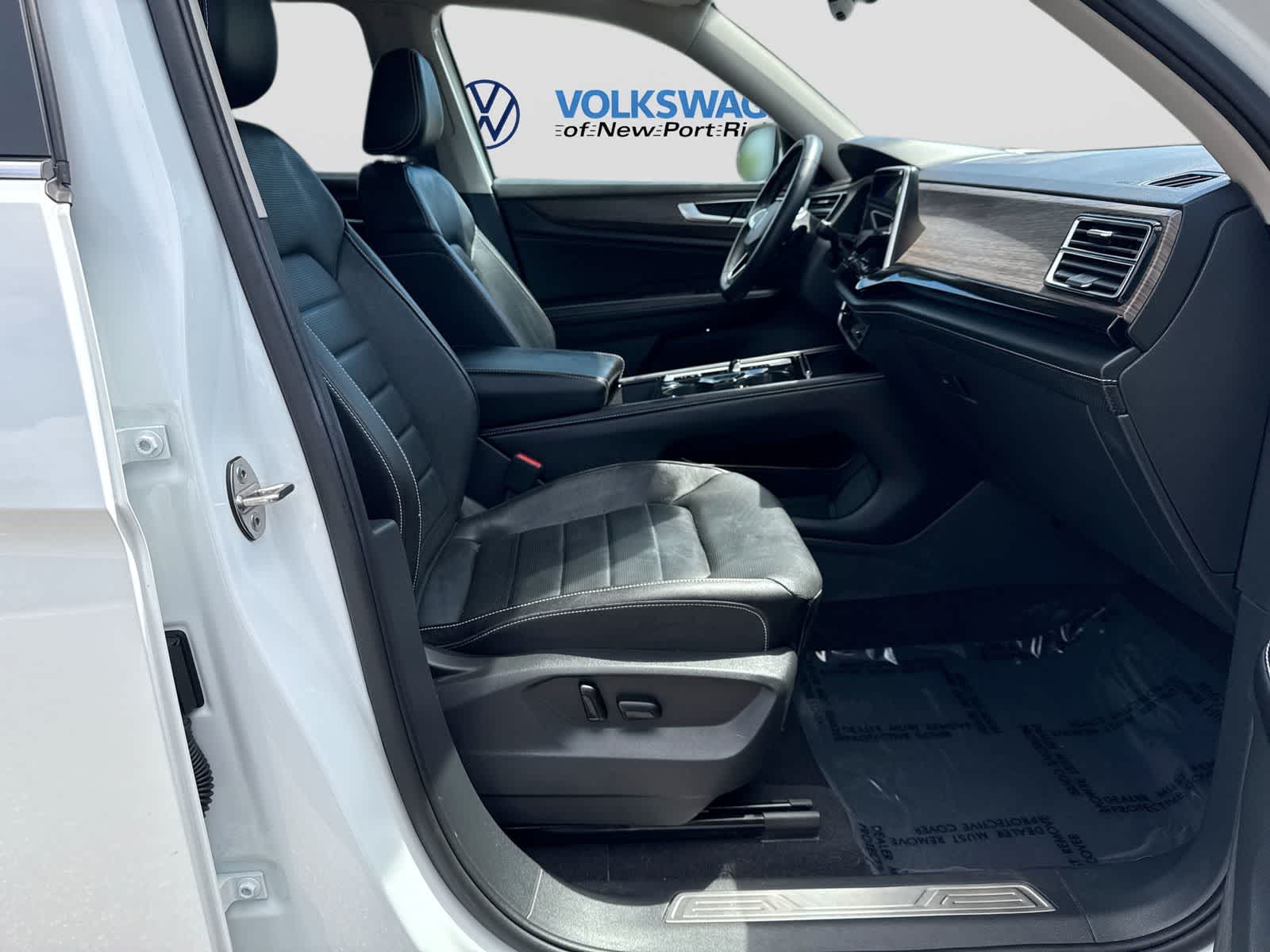 2024 Volkswagen Atlas 2.0T SEL