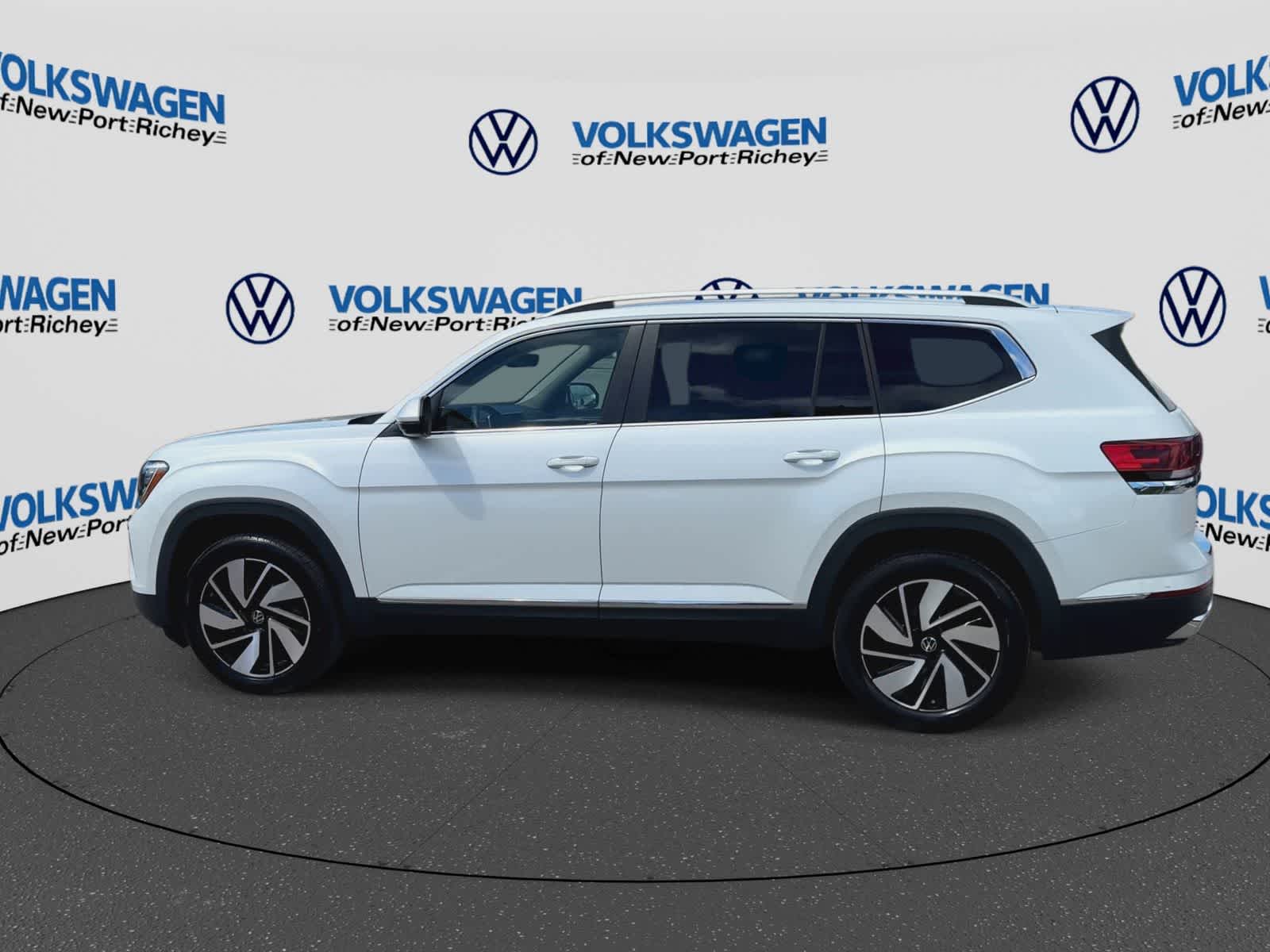 2024 Volkswagen Atlas 2.0T SEL
