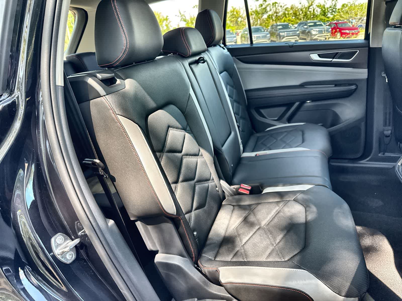Volkswagen Atlas 2.0T Peak Edition 2026