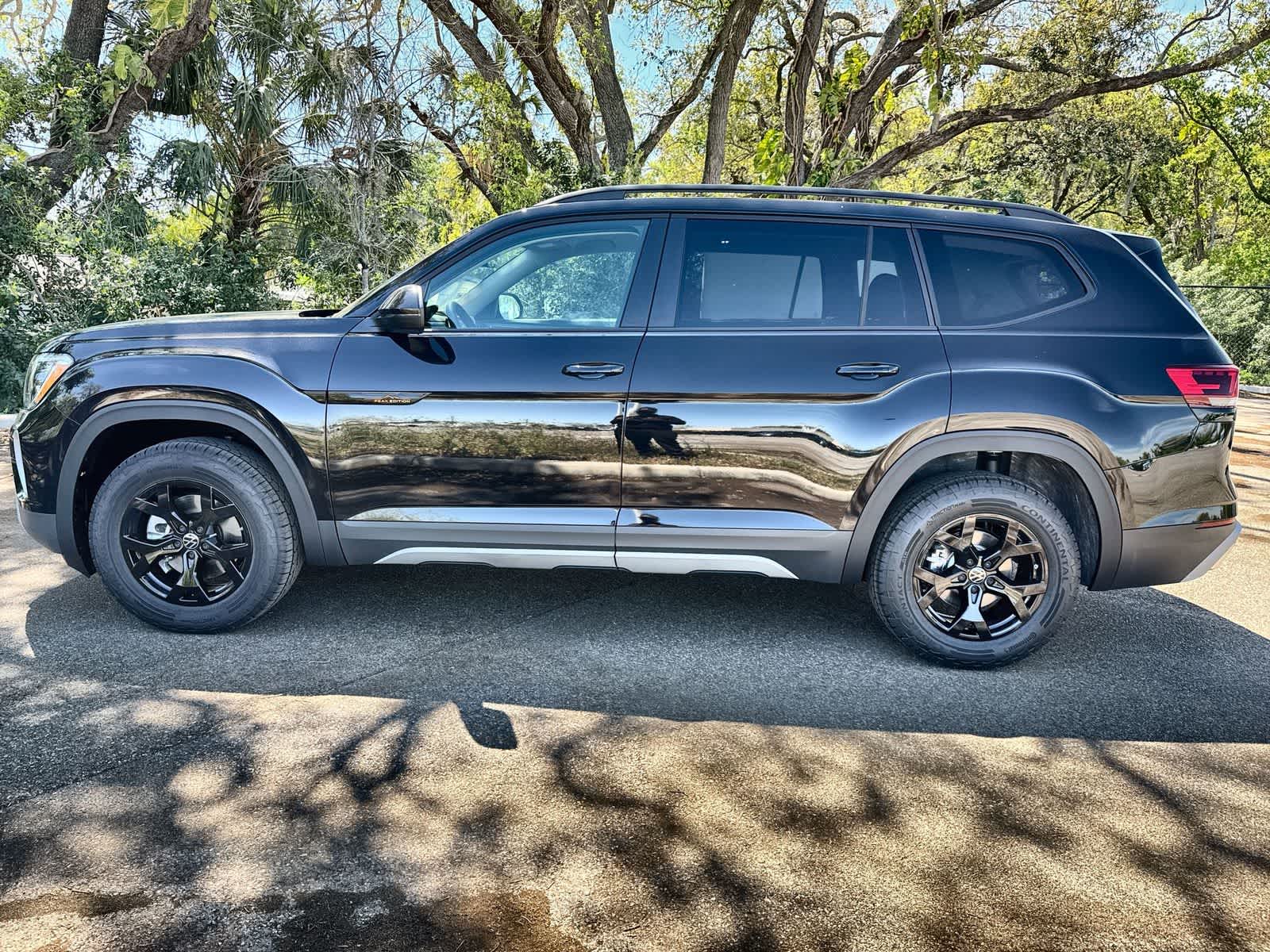 Volkswagen Atlas 2.0T Peak Edition 2026