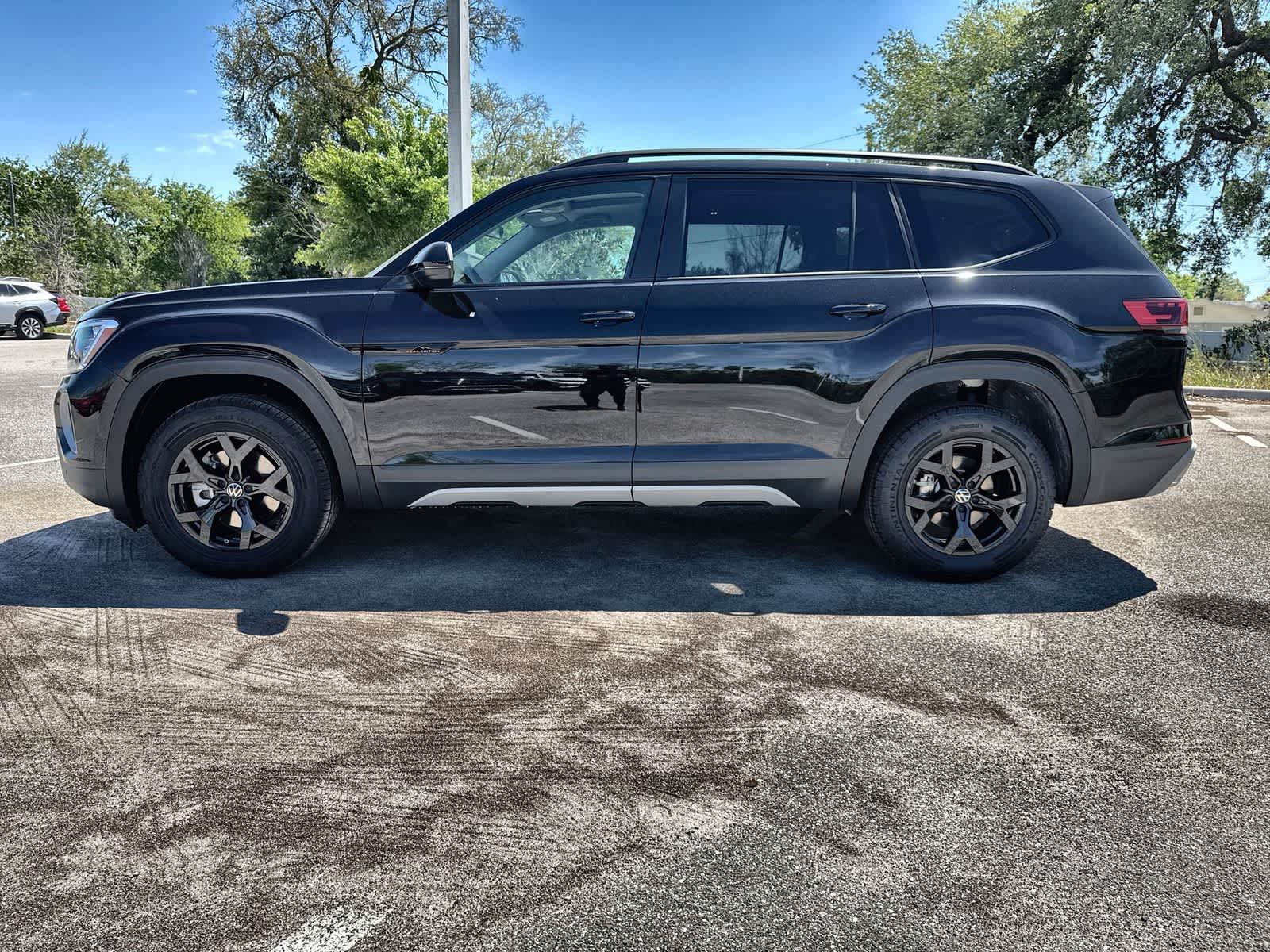 Volkswagen Atlas 2.0T Peak Edition 2026