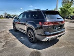 Volkswagen Atlas 2.0T Peak Edition 2026