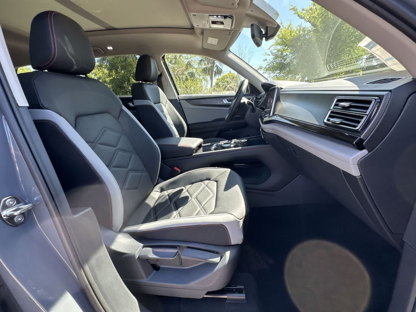 Volkswagen Atlas 2.0T Peak Edition 2026