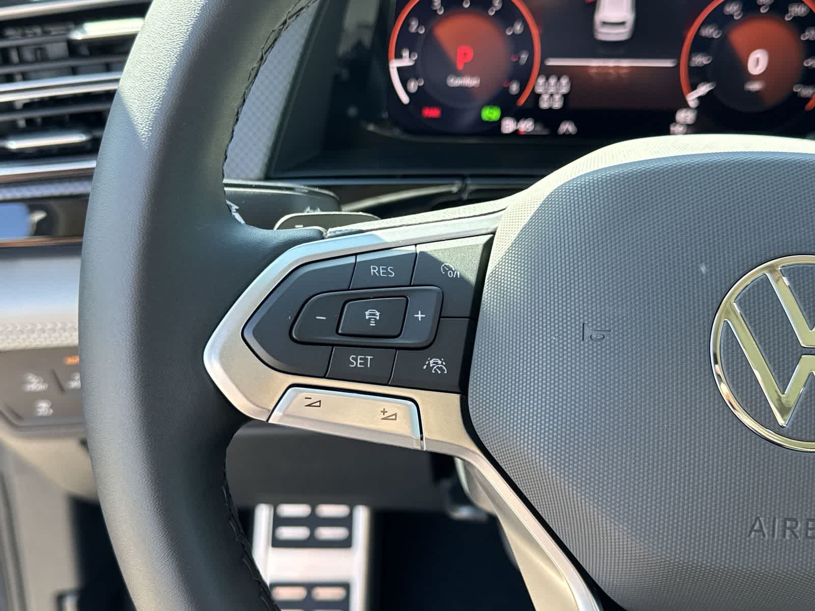 Volkswagen Atlas 2.0T Peak Edition 2026