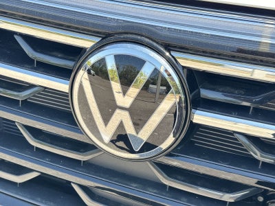 Volkswagen Atlas 2.0T Peak Edition 2026