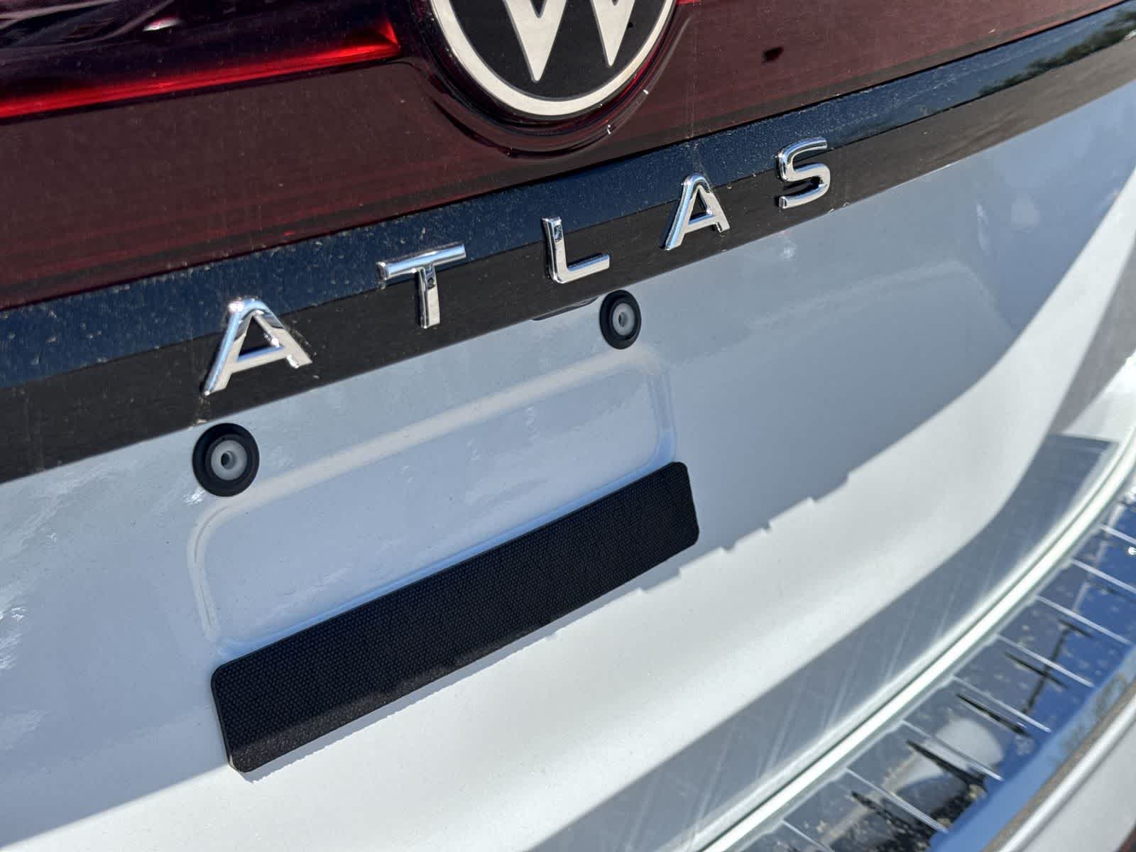 Volkswagen Atlas 2.0T Peak Edition 2026
