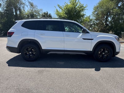 Volkswagen Atlas 2.0T Peak Edition 2026