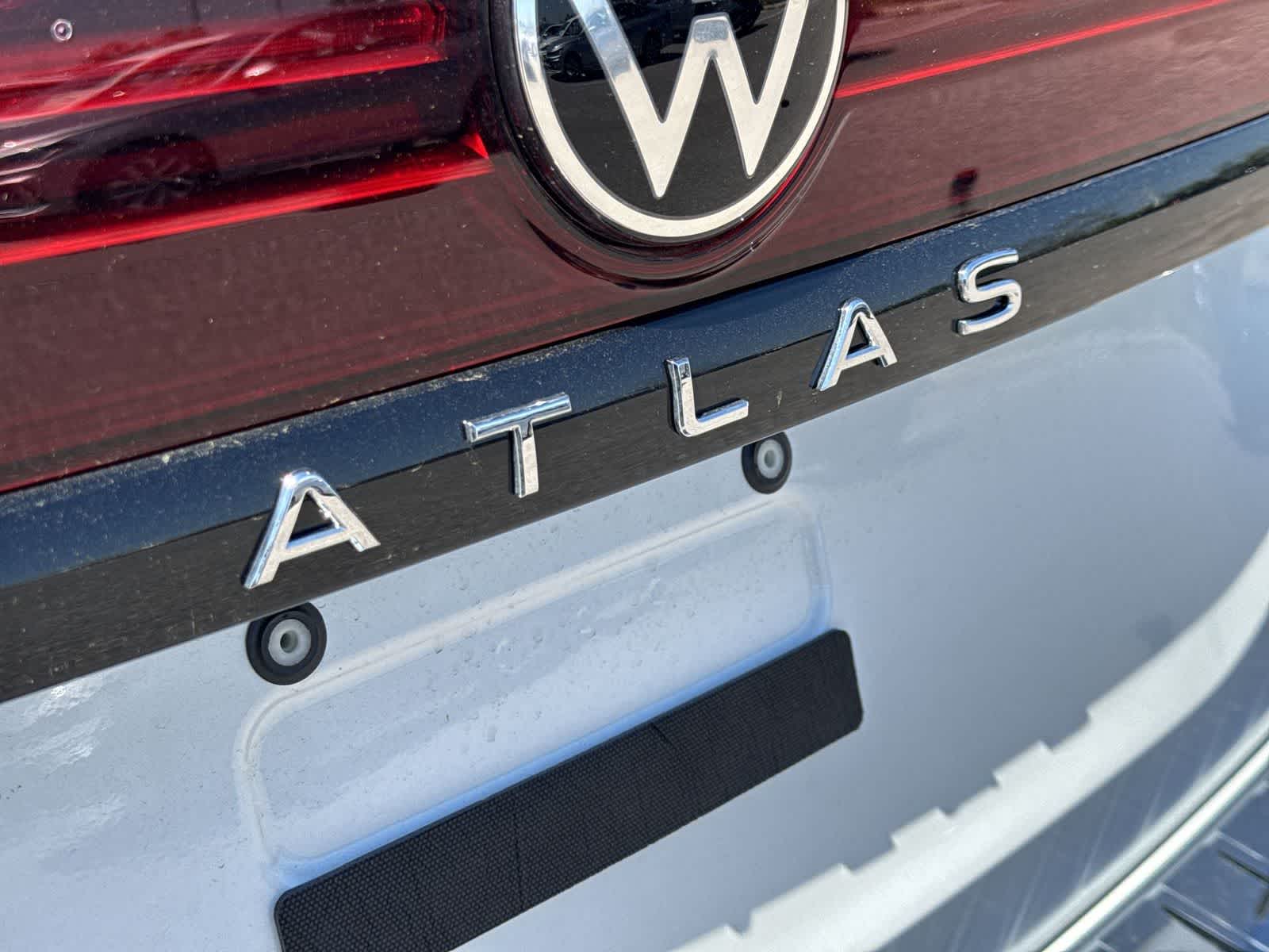Volkswagen Atlas 2.0T Peak Edition 2026