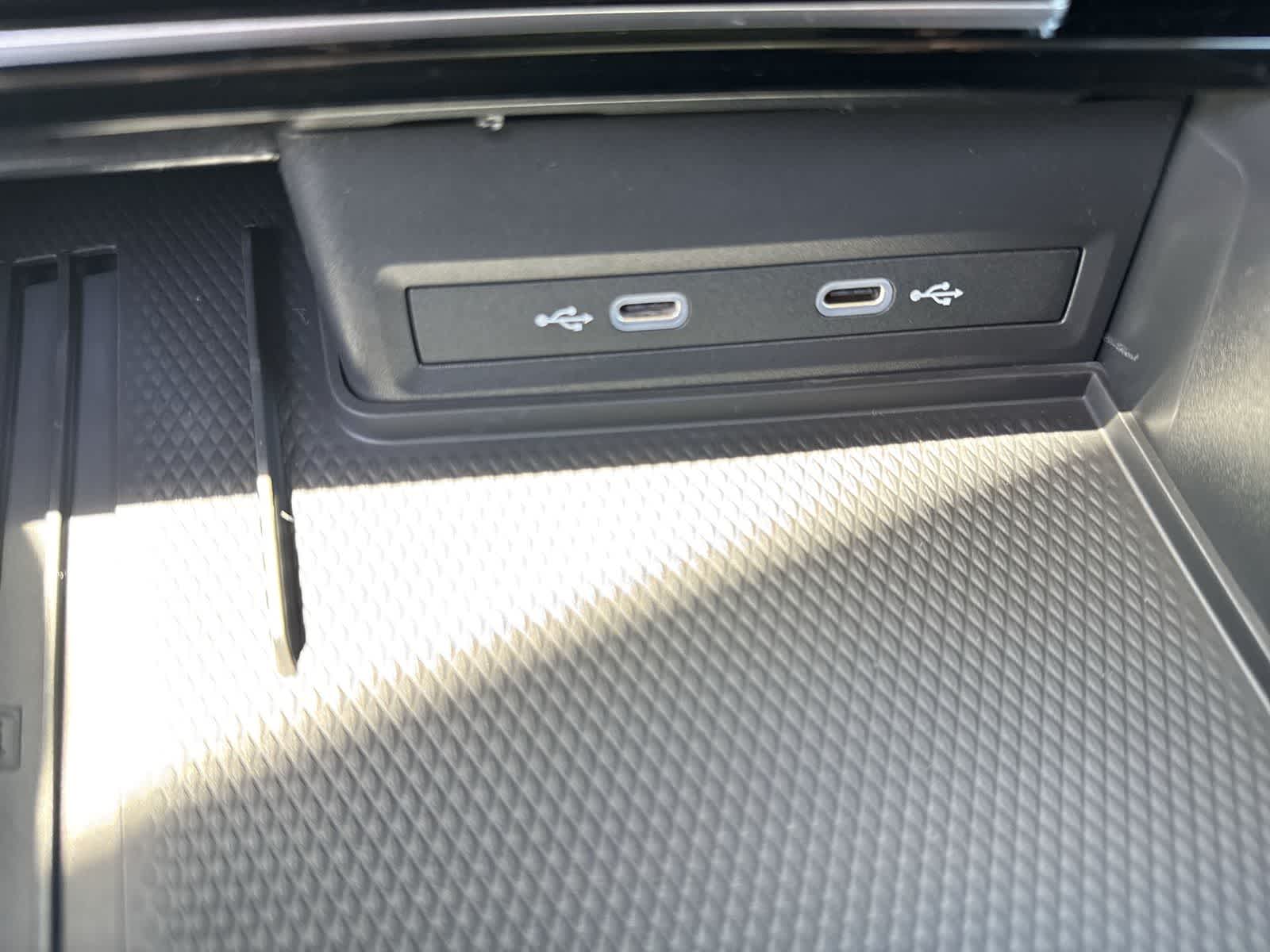 Volkswagen Atlas 2.0T Peak Edition 2026