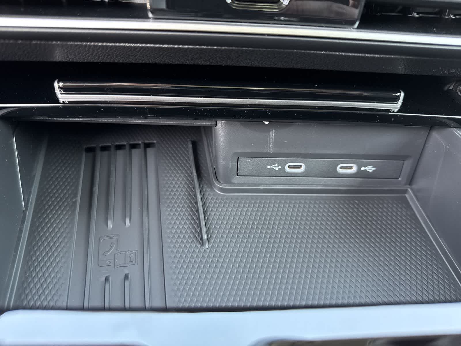 Volkswagen Atlas 2.0T Peak Edition 2026
