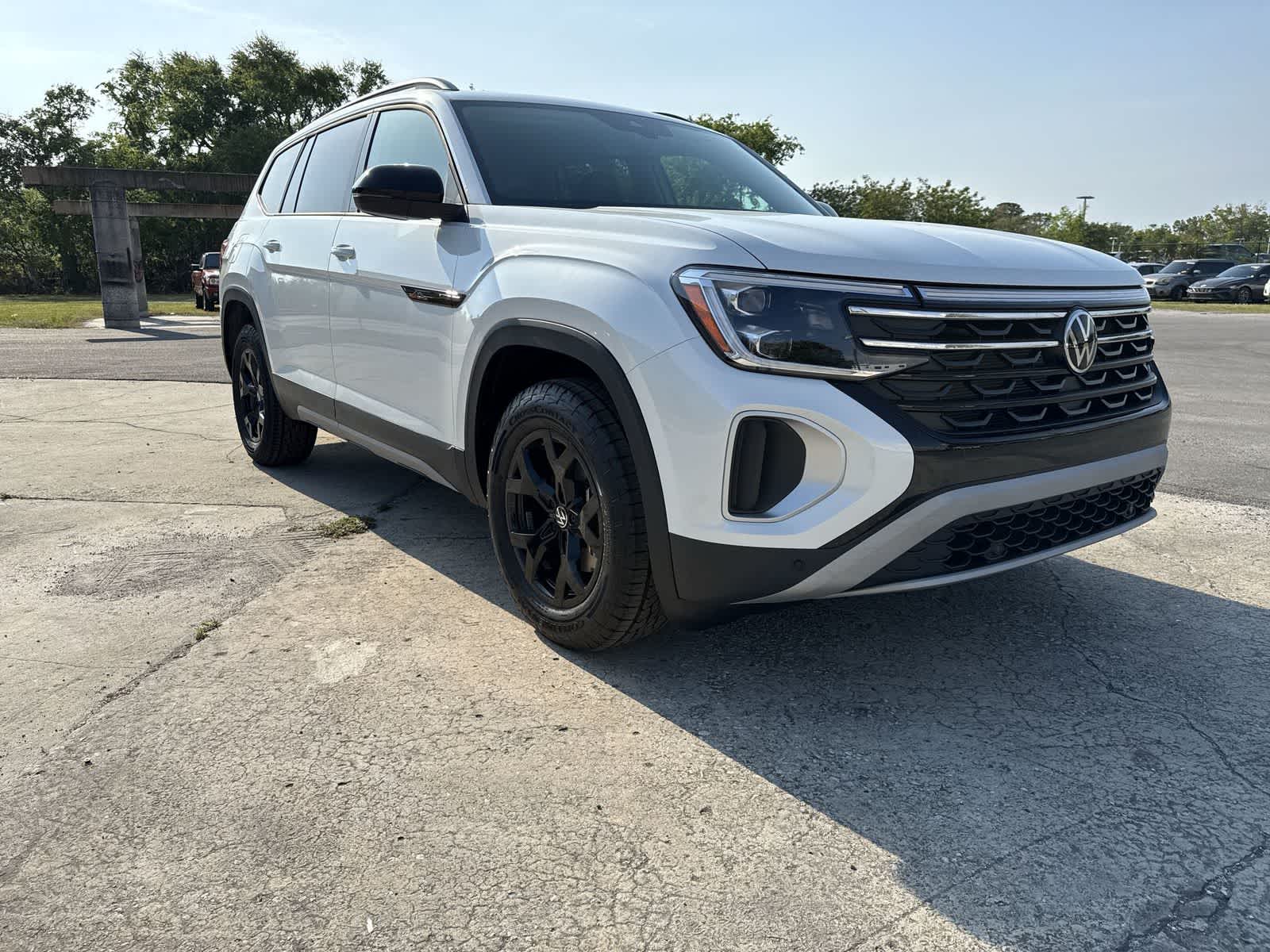 Volkswagen Atlas 2.0T Peak Edition 2026