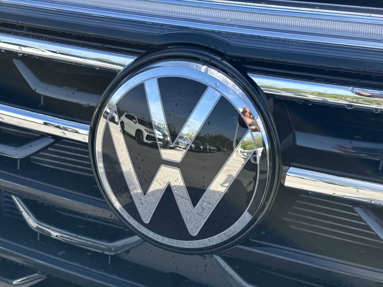 Volkswagen Atlas 2.0T Peak Edition 2026