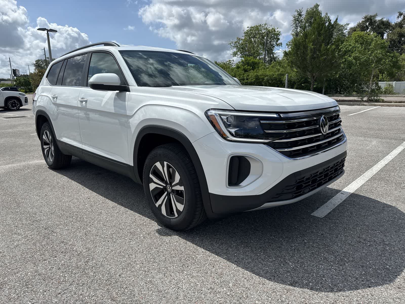 2026 Volkswagen Atlas 2.0T SE